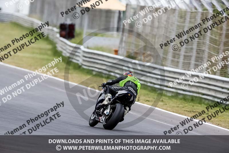 estoril;event digital images;motorbikes;no limits;peter wileman photography;portugal;trackday;trackday digital images